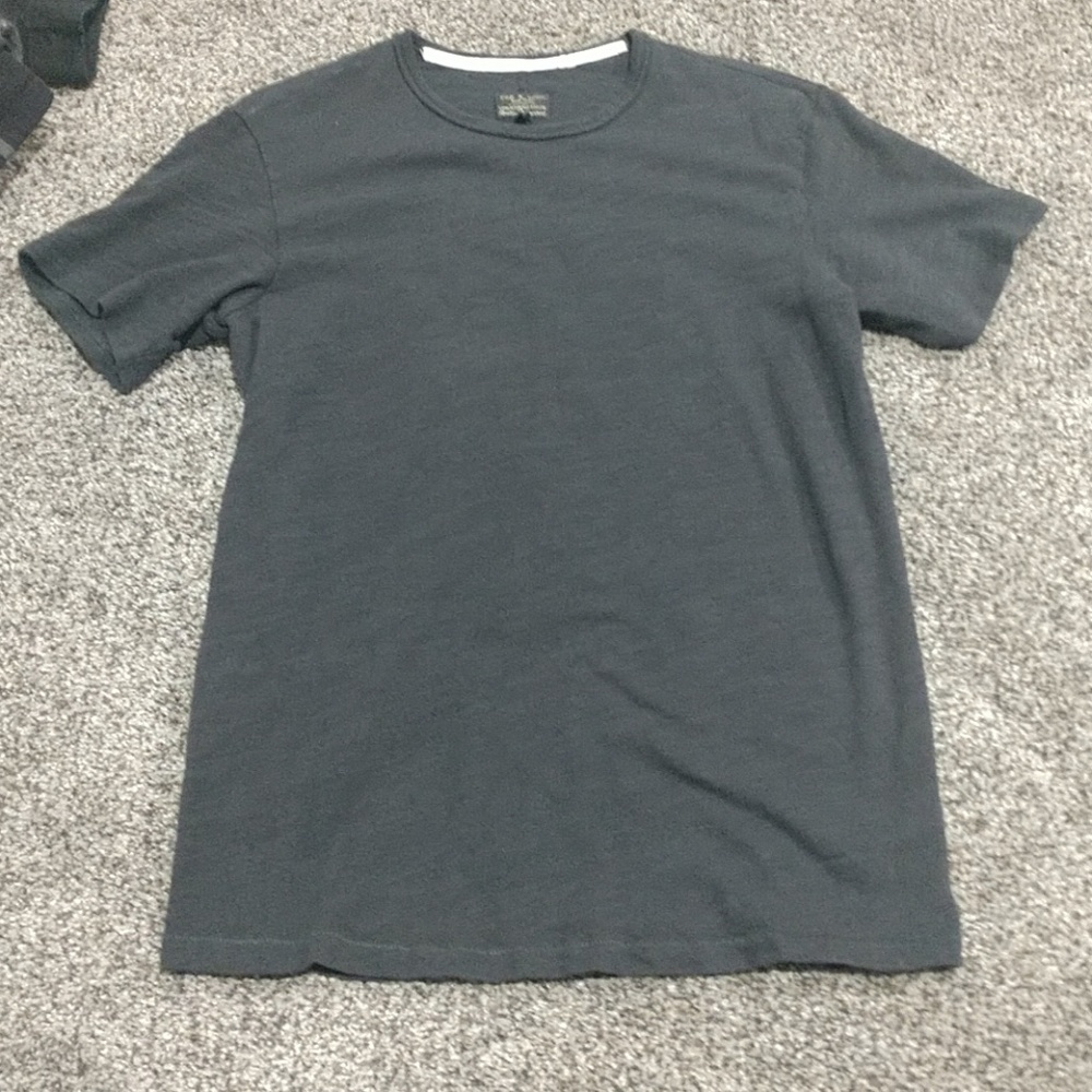 Mens S rag and bone tshirt